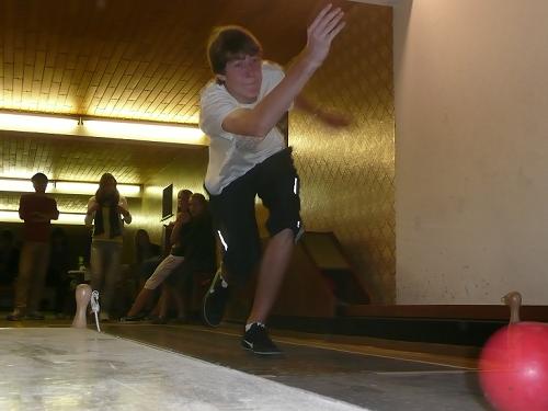christian-bowling.JPG